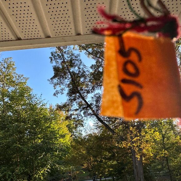 #5105 YELLOW / BLUE / WHITE MULTI COLOR 5 POINT STAR APX. 6 1/2” X 6 1/2” - Picture 10 of 10